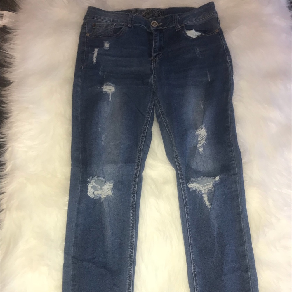 Denim ripped jeans!